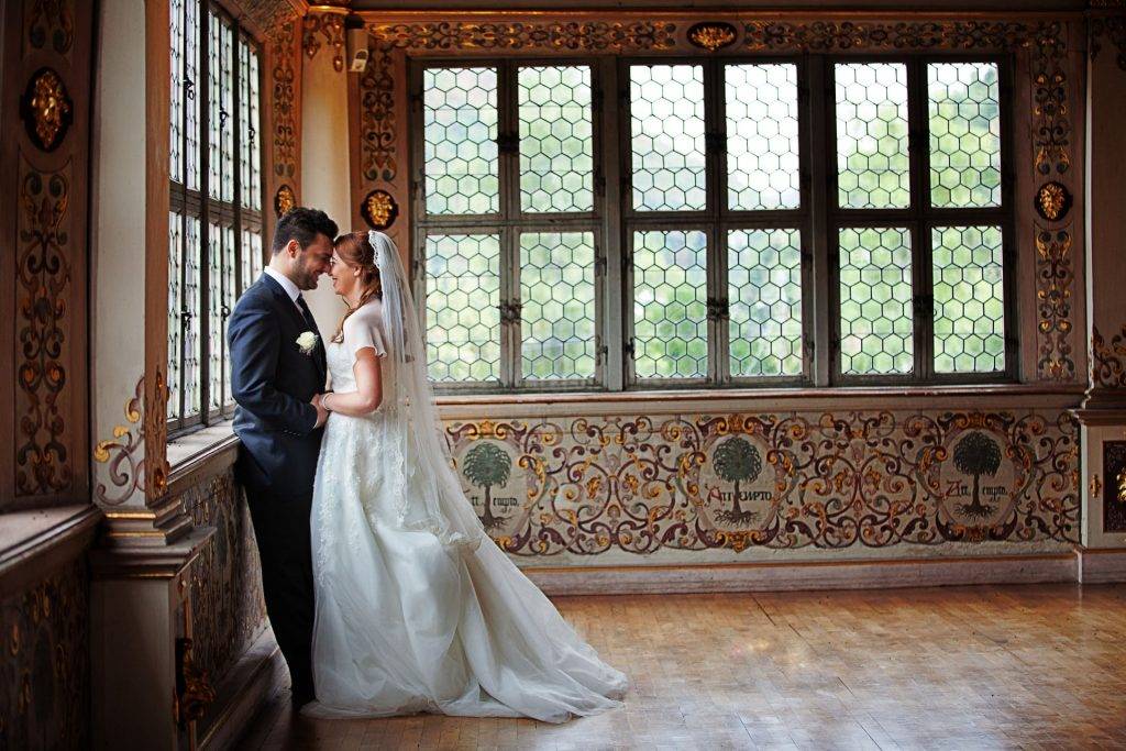 Hochzeitsfotograf Karlsruhe | Brautpaar Portrait im Schloss